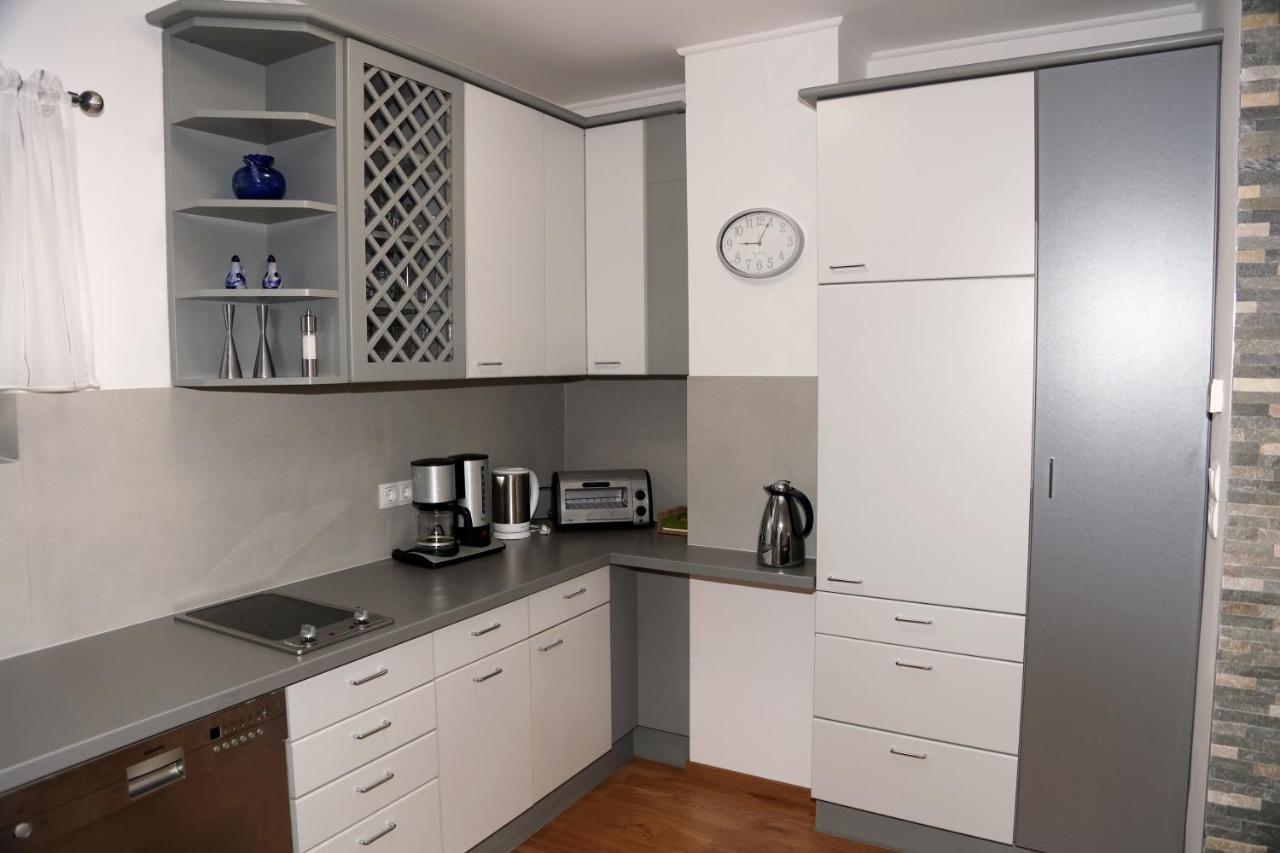 Weingut Apartment Hildegard Gangl Illmitz Exteriör bild