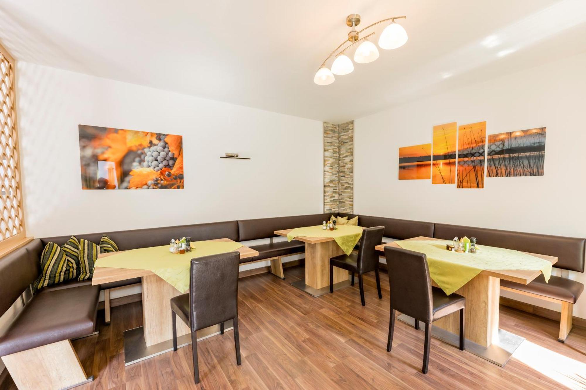 Weingut Apartment Hildegard Gangl Illmitz Exteriör bild
